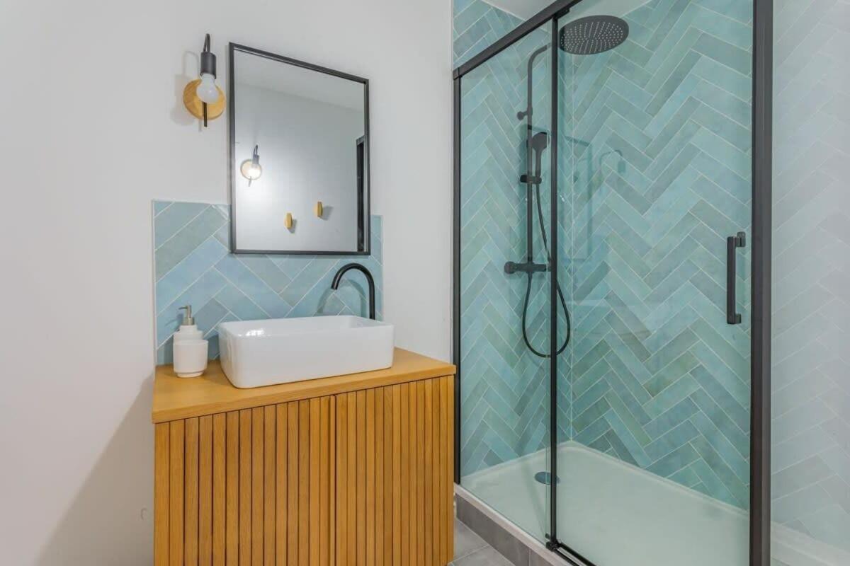 Appart'Hotel Luminous Vue Seine- Paris 15Min 奥尔日河畔于维西 外观 照片